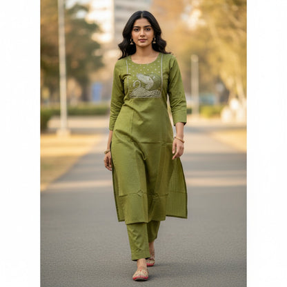 kidshe green kurti with side open detail and embroidered neckline